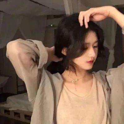 默多家族：弑亲骇闻 海报